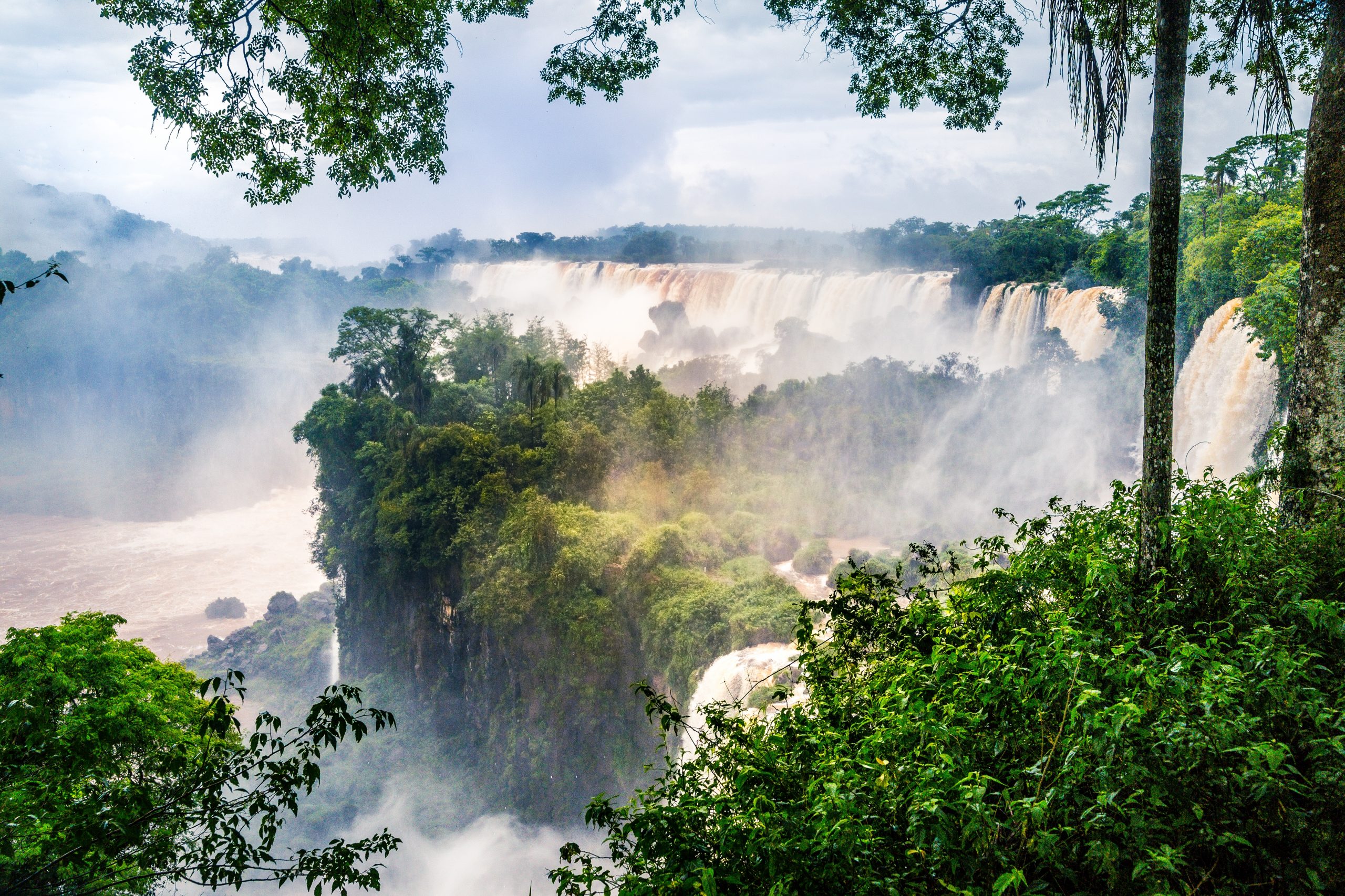 Cataratas do Iguaçu: Um dos Maiores Patrimônios Naturais do Mundo